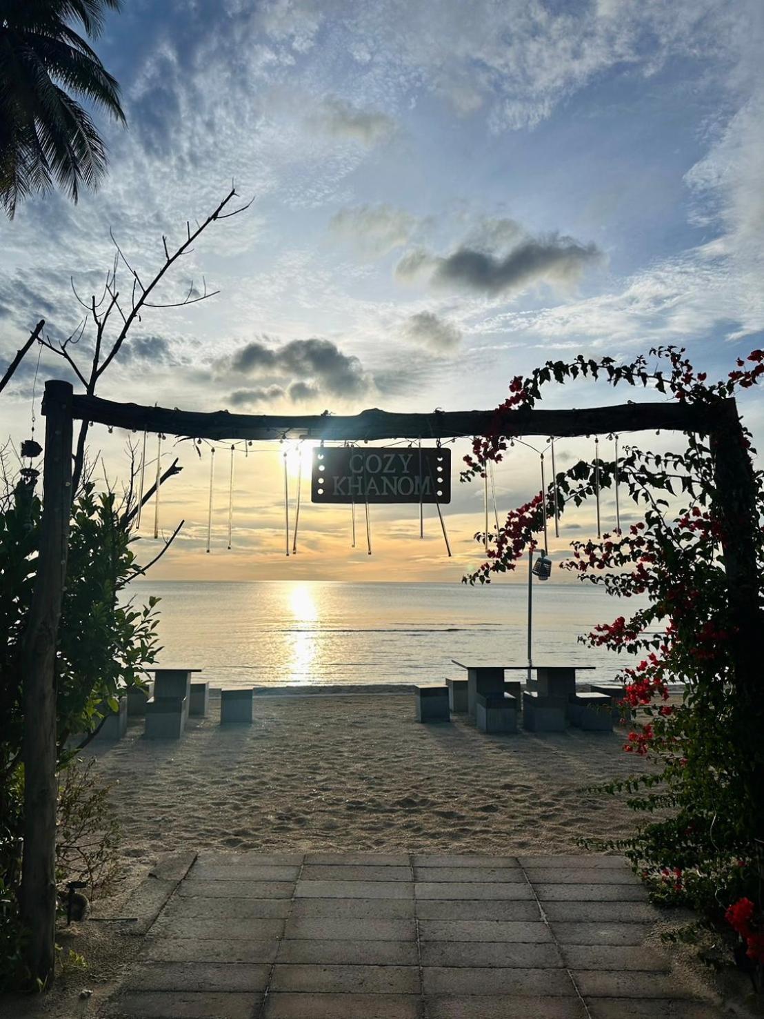 Cozy Khanom โคซี่ ขนอม Ban Na Dan  Exteriér fotografie